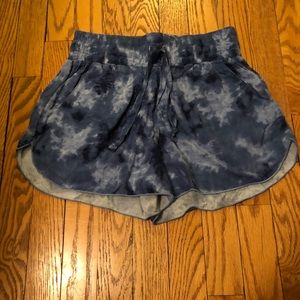 Hollister tie dye flowy shorts